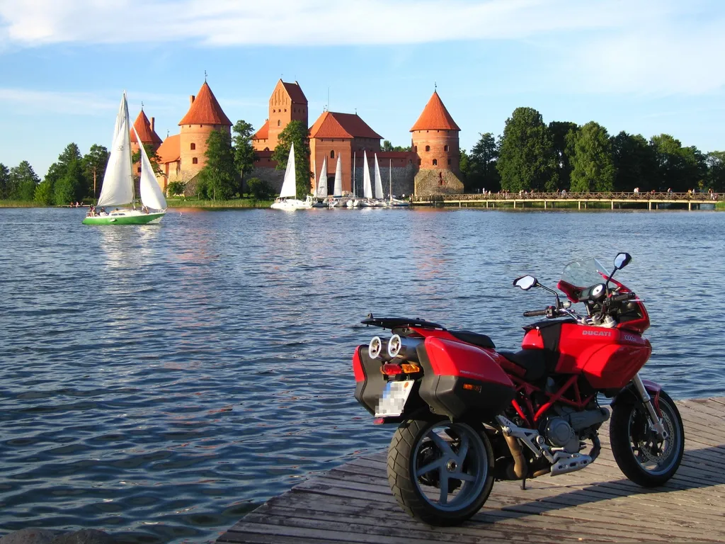 Motorradreise Baltikum: Litauen, Lettland & Estland