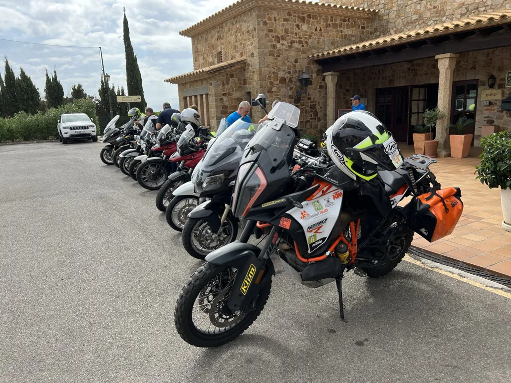 Andalusia Motorcycle Tour: Júzcar & Sierra Nevada