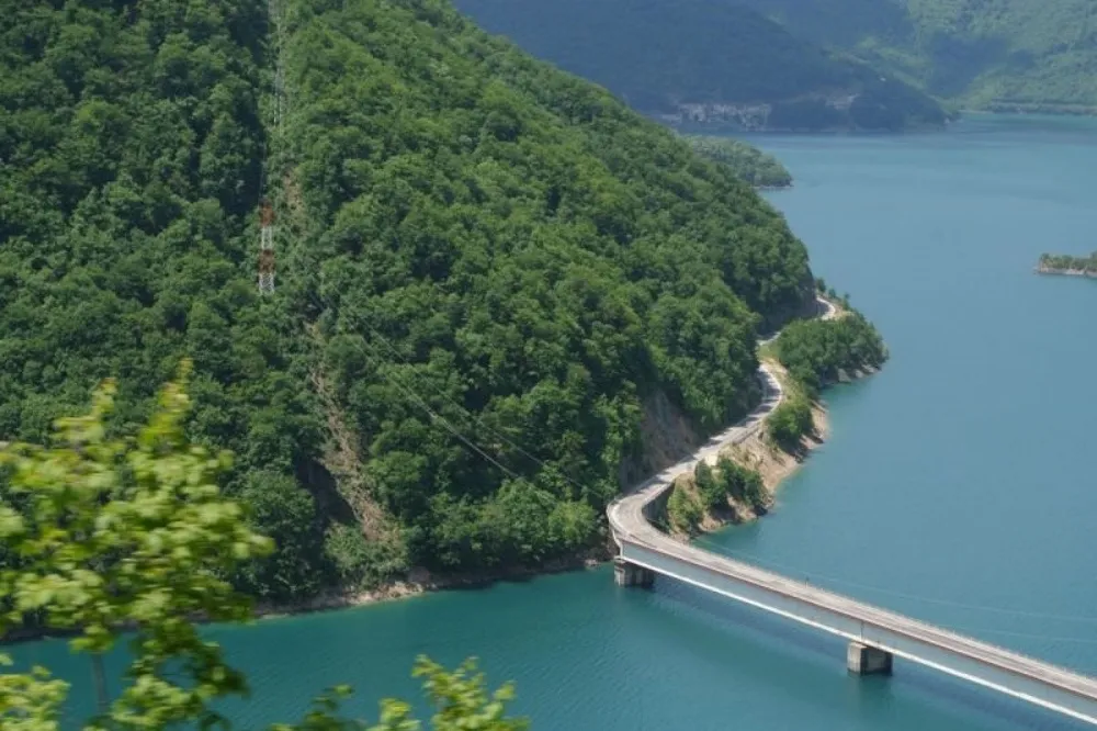 Motorradreise Balkan – Abenteuer durch 9 Länder