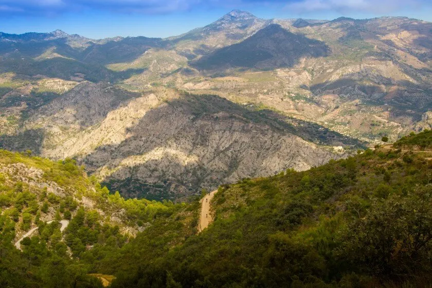Enduro-Tour durch die andalusischen Berge