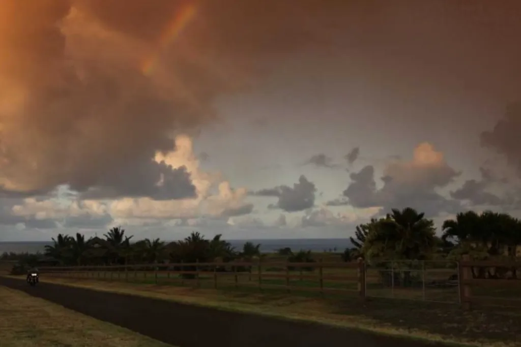 Day 3: Saddle Road – Hilo – Waipi'o Valley 320 km