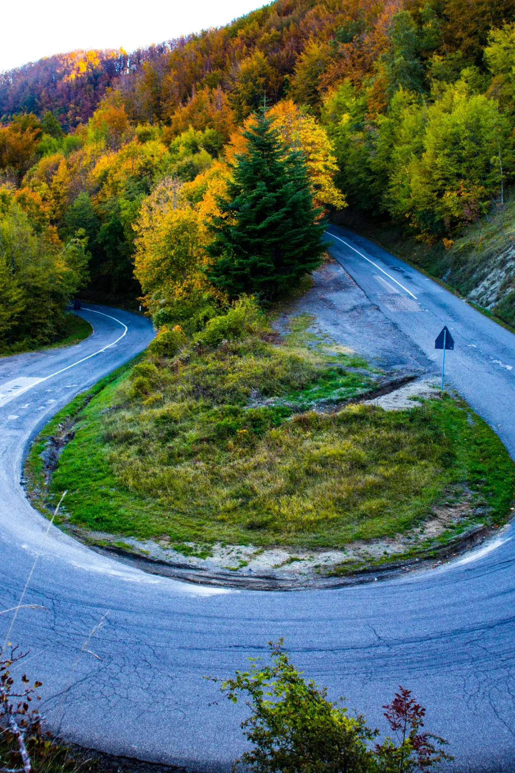 Romania Motorcycle Tour: Carpathians & Transfăgărășan