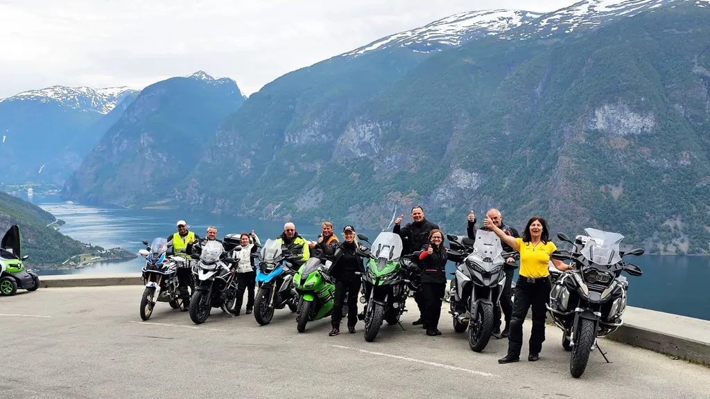 Tag 6: Entlang des Sognefjords nach Olden