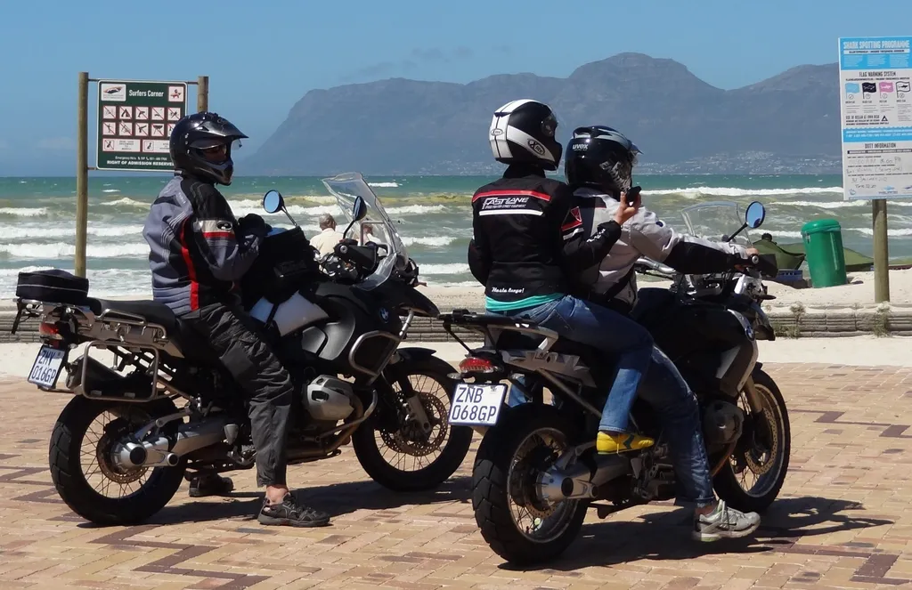 Motorcycle Tour South Africa: Cape Route from Cape Town